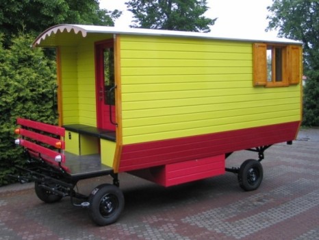 Roulotte hippomobile