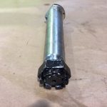 Axe de fixation pour palonnier de calèche paire