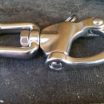 Mousquetons de securité pour calèche