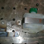 Bocal de liquide de frein pour calèche