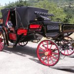 Calèche de présentation vis à vis double capote cuir