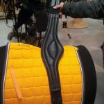 Sangle de selle synthétique anatomique