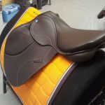 Selle d'obstacle en cuir – Image 3