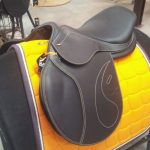 Selle d'obstacle en synthétique